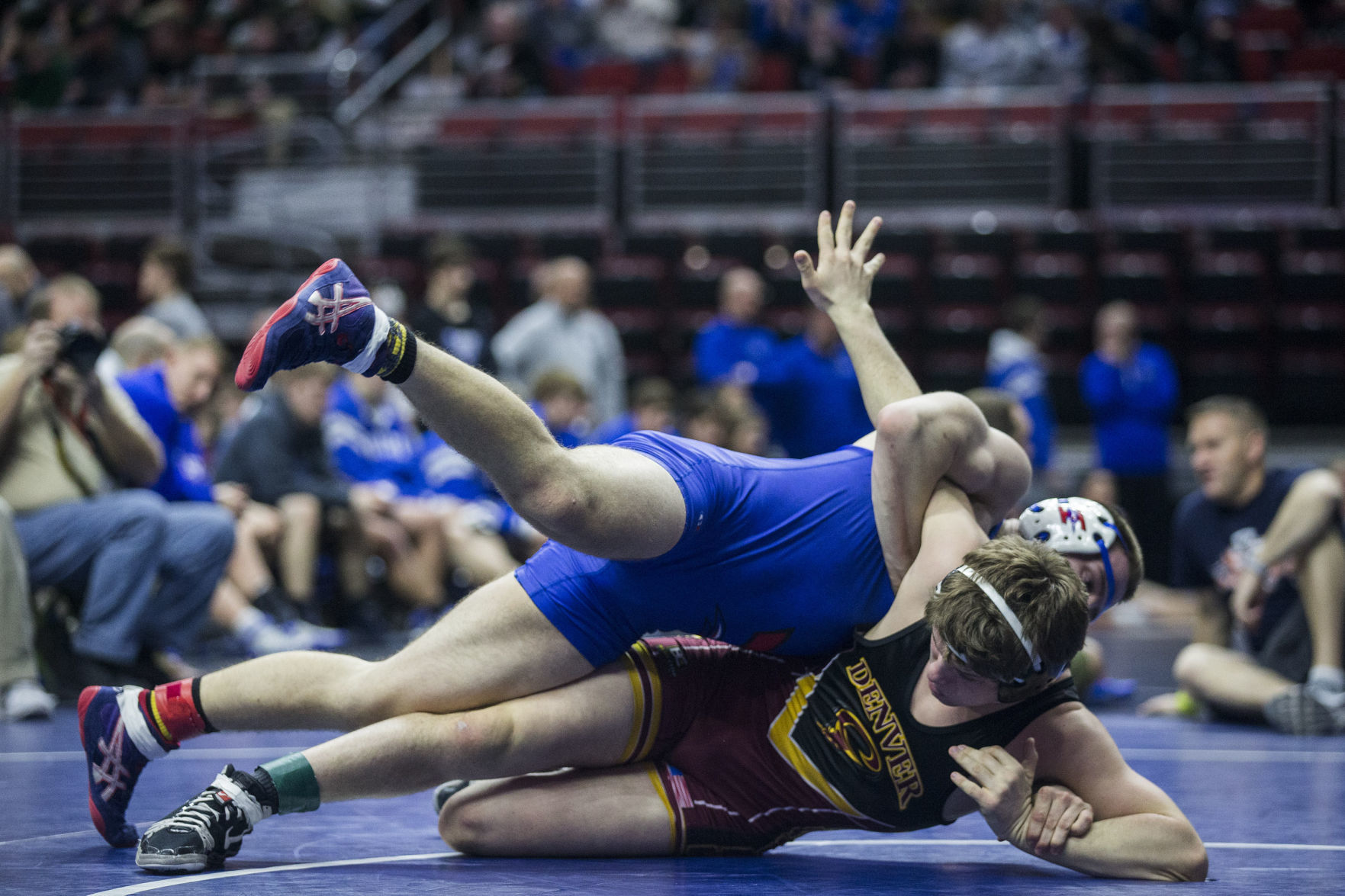 021418DMR-dual-wrestling-8